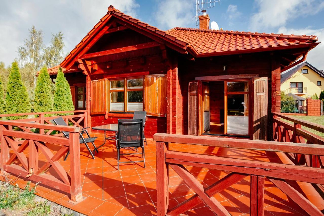 Hotel Gosciniec Jedrus à Dąbki Extérieur photo
